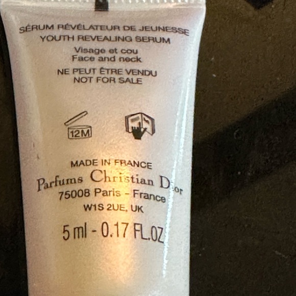 DIOR Capture Totale Le Sérum Sample 2pice - Picture 6 of 6